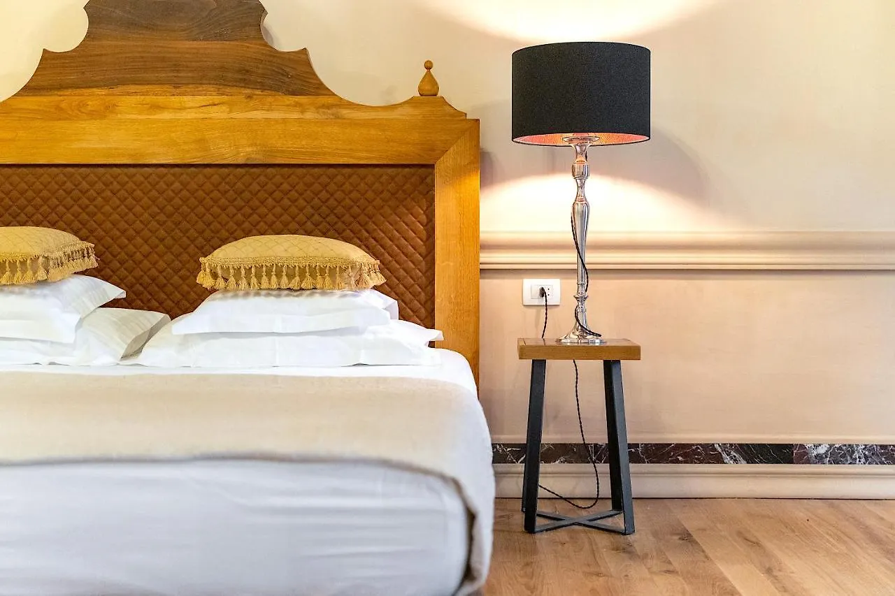 Piano Nobile Dei Palazzo Cindri @ Split Centre Apartment Croatia